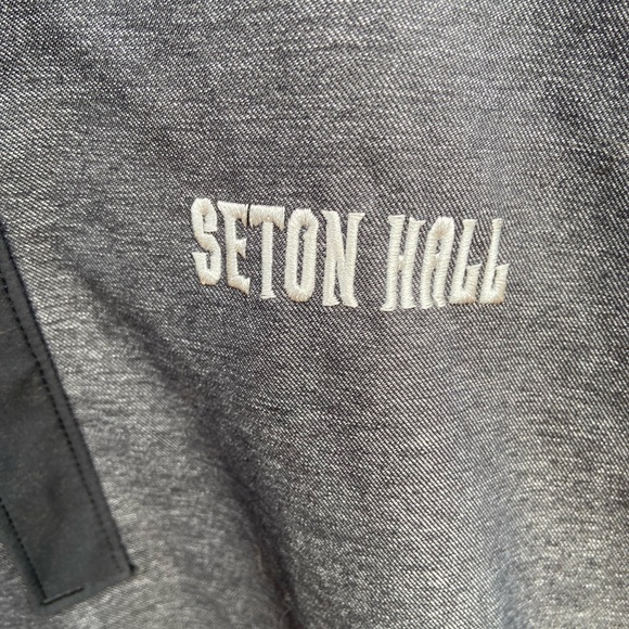 Under Armour 1/4 zip Seton Hall pull over. Mens large long sleeve grey, black - Picture 2 of 4